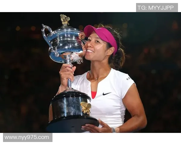 李娜亲授网球技巧与心得体会助你提升球技的独家秘籍 李娜亲授网球技巧与心得体会助你提升球技的独家秘籍