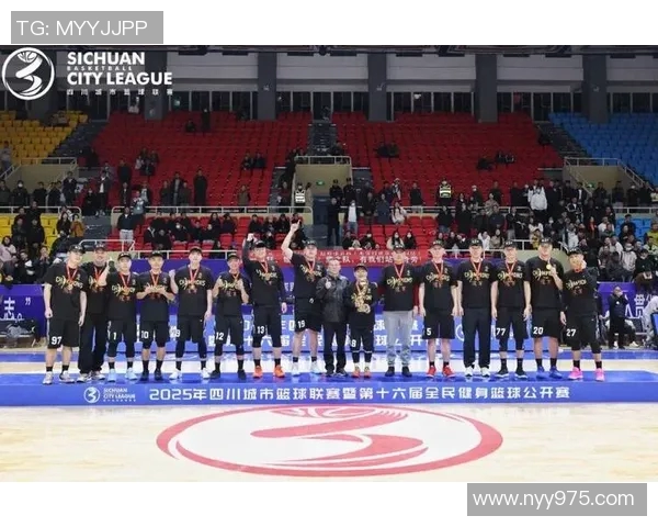 成都篮球队在城市联赛中的团队协作表现分析与点评